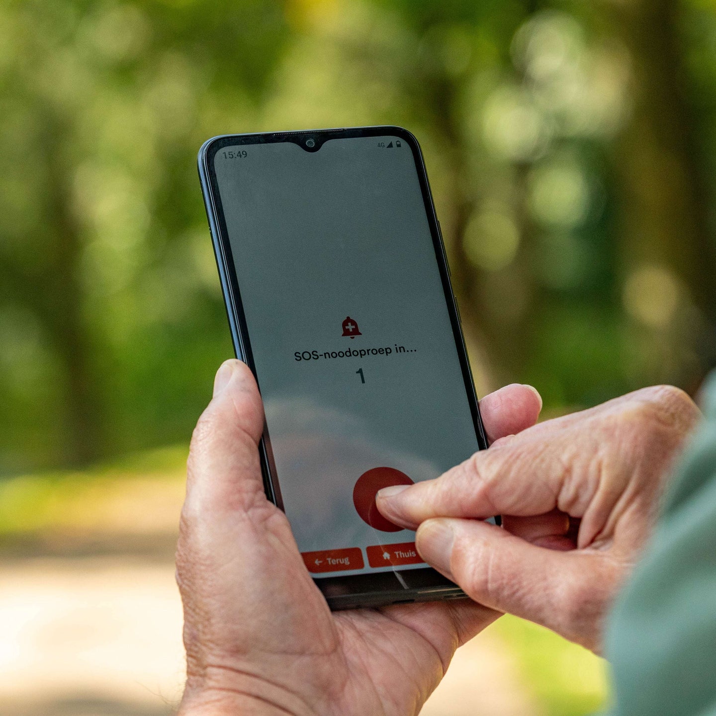 SOS-knop Senifone S1: senioren smartphone met WhatsApp en noodknop